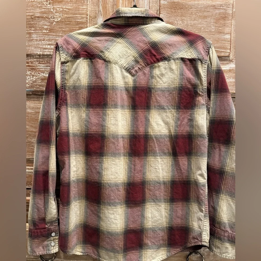 Levi's Red and Cream Plaid Snap Front Western Long Sleeve Shirt Country Cowboy